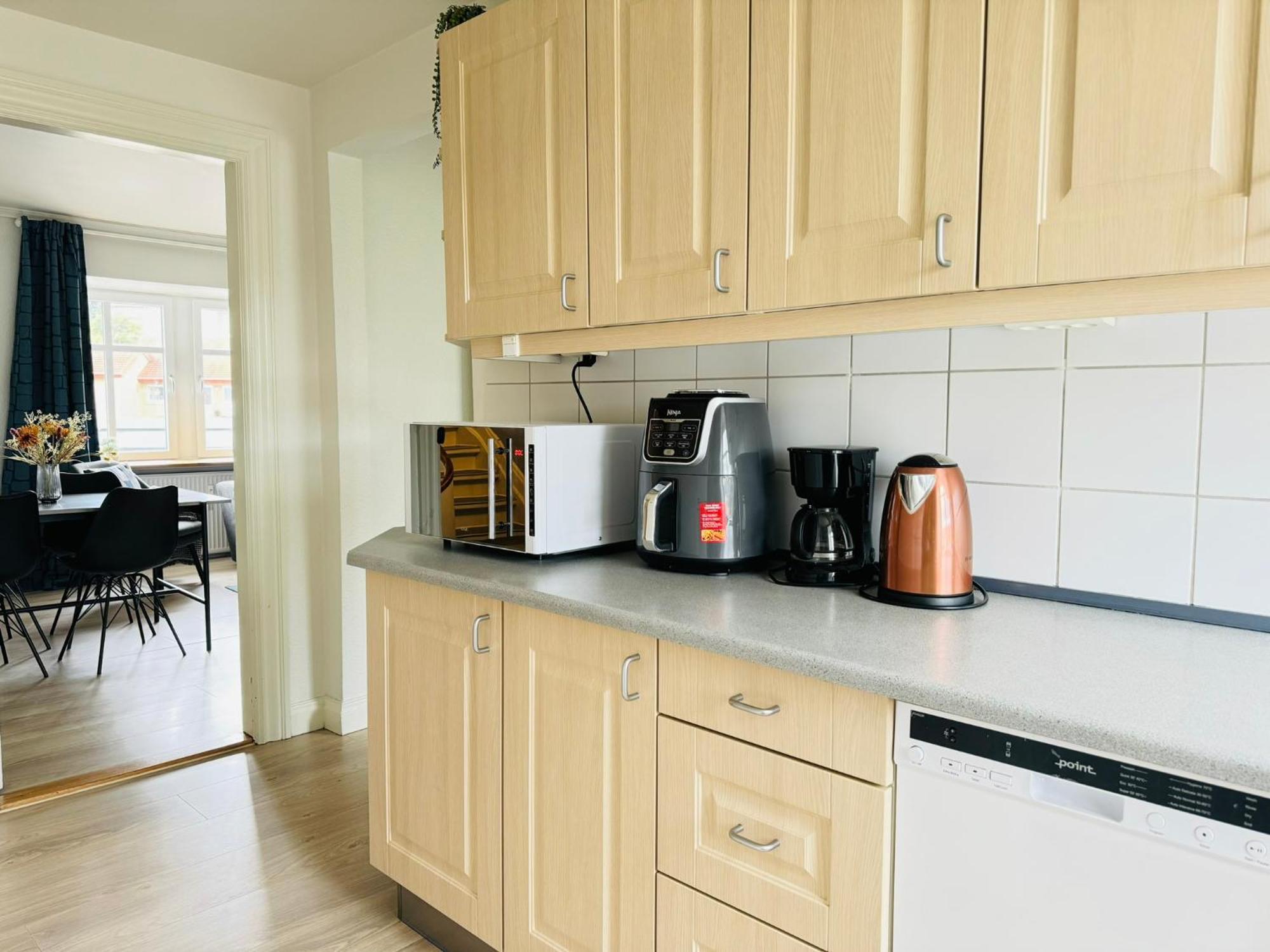 Aday - Modern 2 Bedroom Charming Central Apartment With Public Parking Aalborg Buitenkant foto